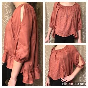 Stunning Japna Open Sleeve Top